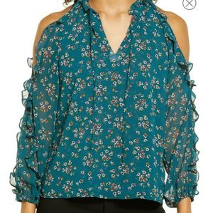 GORGEOUS VIBTAGE SPRUCE COLD SHOULDER TOP🕊